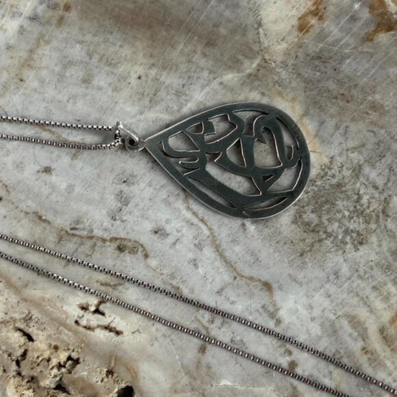 Sterling Silver 925 Teardrop Abstract Cutout Pendant Necklace 18" Box Chain - Picture 7 of 13